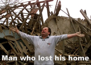 A MAN SCREAMS OUTSIDE HIS HOUSE DESTROYED BY NATO BOMBING IN NIS.
